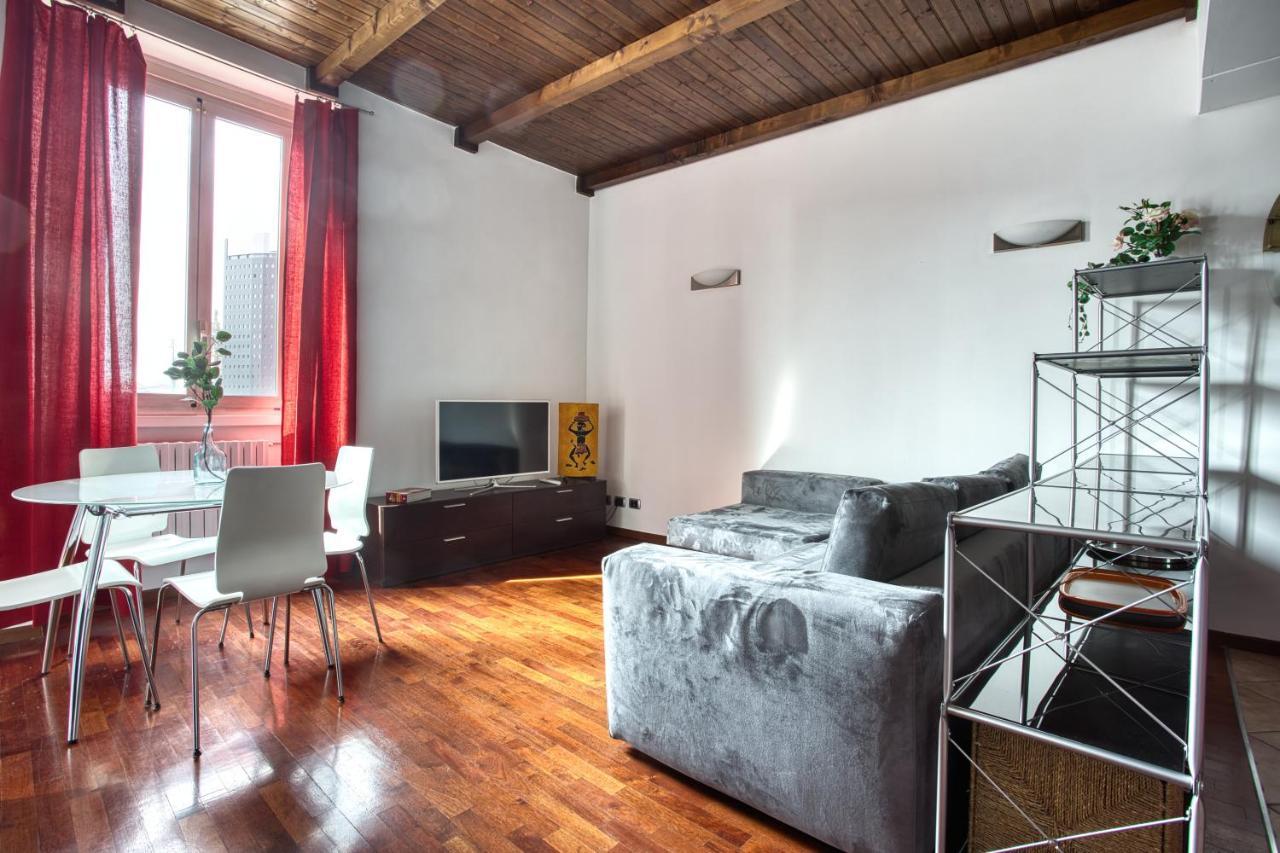 Joivy Charming Apartment In The Heart Of Isola District Milan Exterior photo