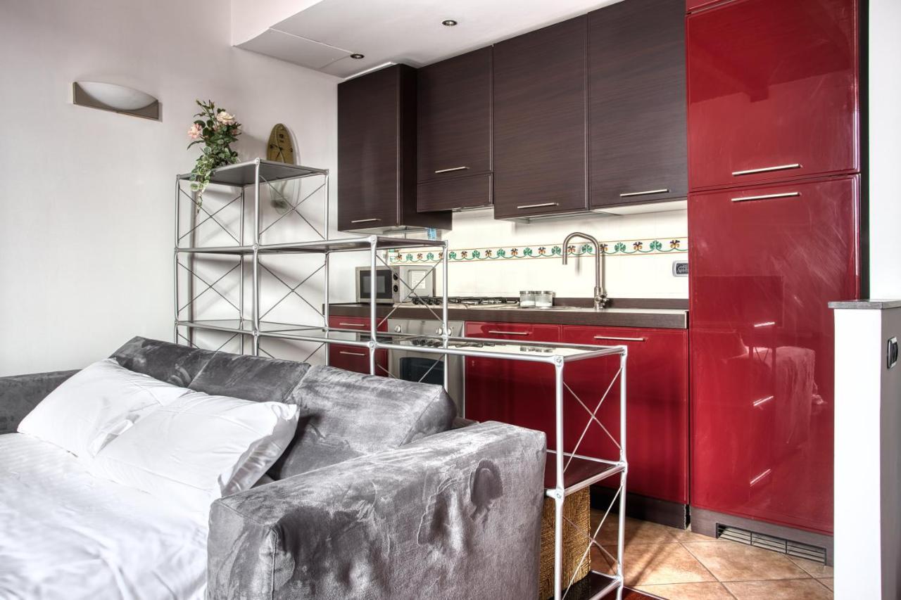 Joivy Charming Apartment In The Heart Of Isola District Milan Exterior photo